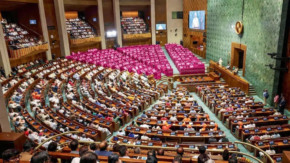 लोकतंत्र का नया सवेरा: 2026 के संसदीय सत्र में गूँजी ‘विकसित भारत’ और ‘नारी शक्ति’ की हुंकार