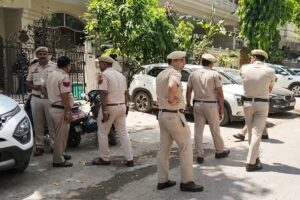 दिल्ली में दिल दहला देने वाला वारदात: IRS अधिकारी की बेटी से दुष्कर्म के बाद हत्या, सुरक्षा व्यवस्था पर उठे सवाल