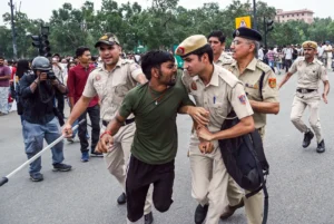 सीजेपी की सरकार को चेतावनी: सुप्रीम कोर्ट का सियासी इस्तेमाल बंद करो
