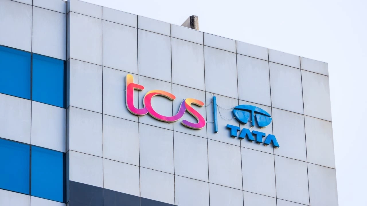 TCS को 13349 करोड़ रुपये का प्रॉफिट, डिविडेंड का भी ऐलान