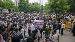 सीजेपी आंदोलन: लड़कियों को ट्रोल करने का क्या है मकसद?