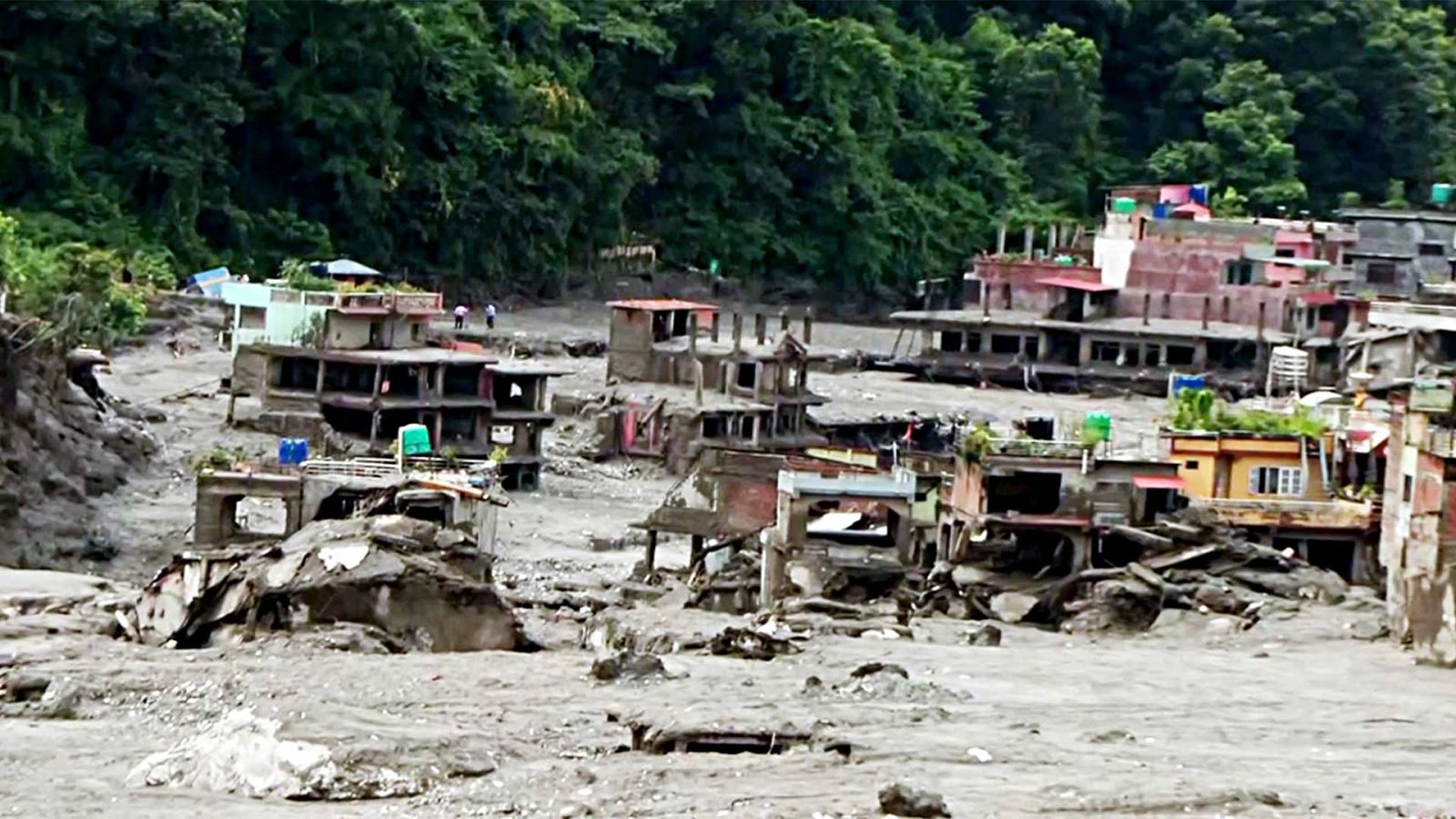 Nepal Flood: नेपाल बाढ़ में गोरखपुर के आशुतोष ने देखी मौत, रसुवा हाइड्रोपावर प्रोजेक्ट से ऐसे बची जान