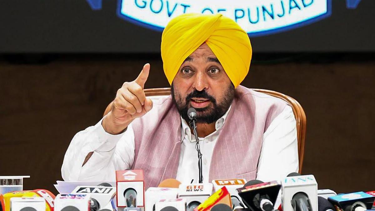 Punjab Drug Crisis: पंजाब में नशे के प्रकोप पर BJP आक्रामक, सुनील जाखड़ ने मांगा CM भगवंत मान का इस्तीफा